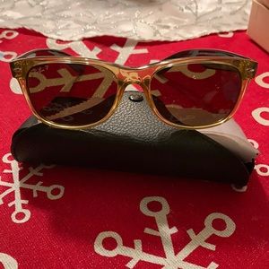 Ray Bans New Wayfarer Polarized Sunglasses 🕶